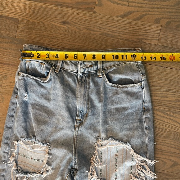 BDG Urban Outfitters Distressed Patch Work High Rise Mom Jean - Size 26 - Picture 2 of 10